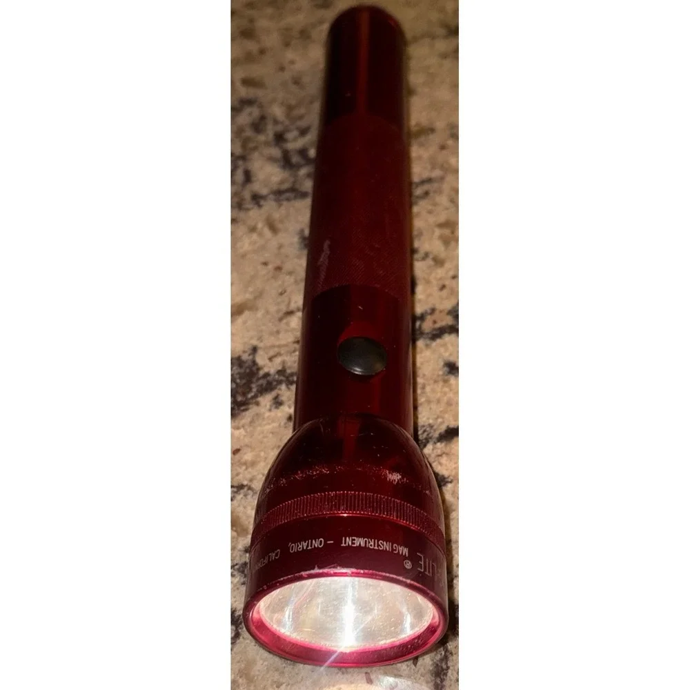 Vintage Maglite D Cell Flashlight Red Anodized Made in USA 12.5 inch WORKS